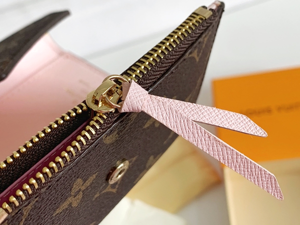 LVコピーウォレット角部分ディテール